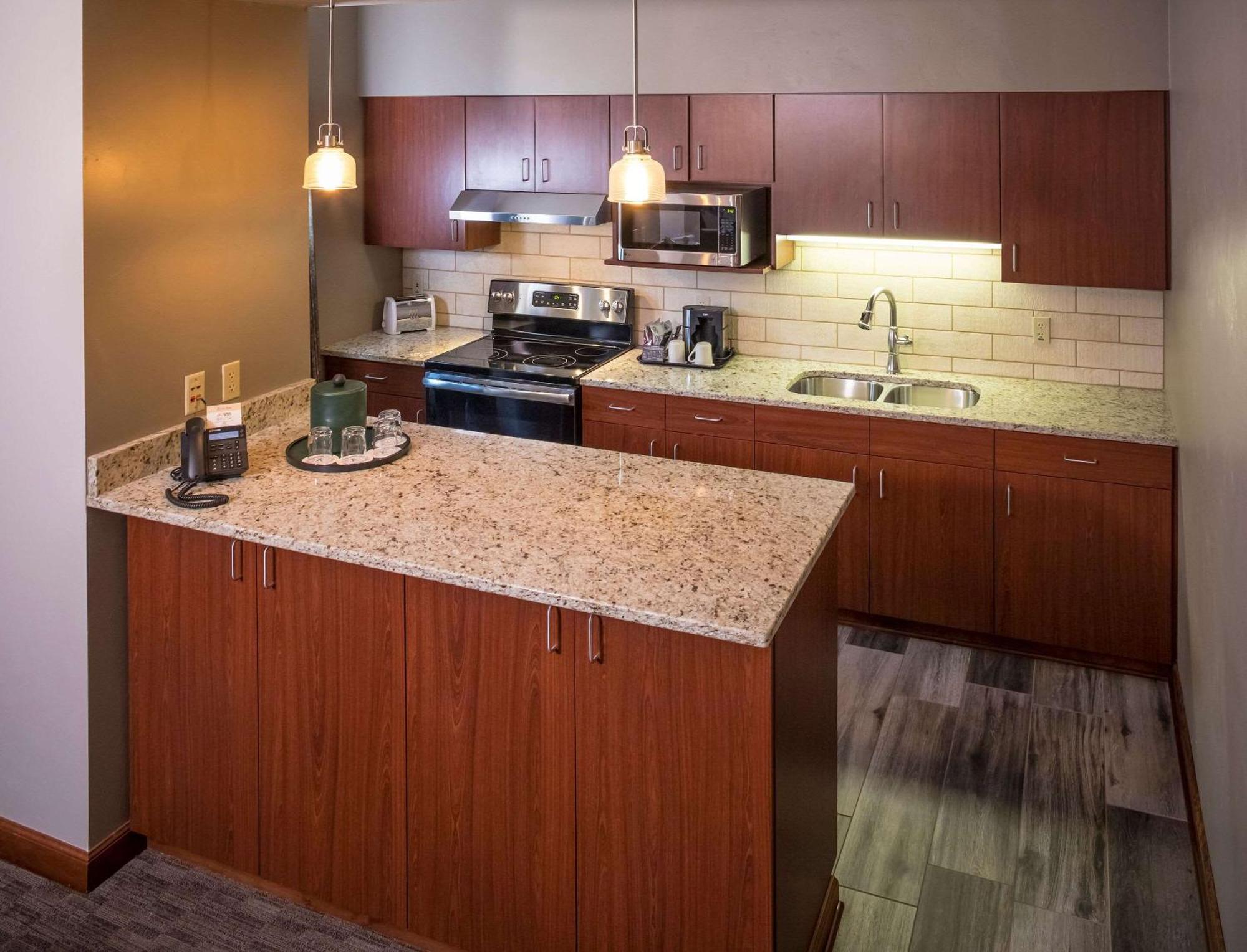 Kress Inn, Ascend Collection De Pere